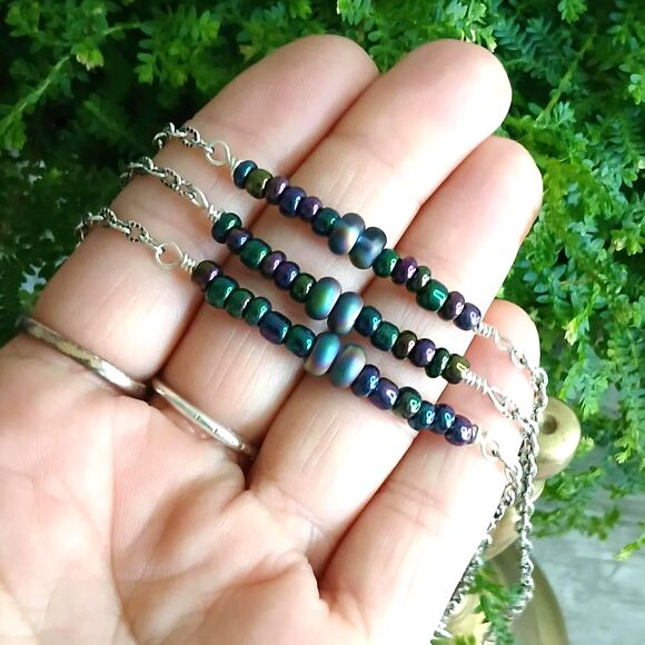 Holographic Beaded Anklet Bracelet, Adjustable Metallic Rainbow Jewelry - Picture 2 of 3